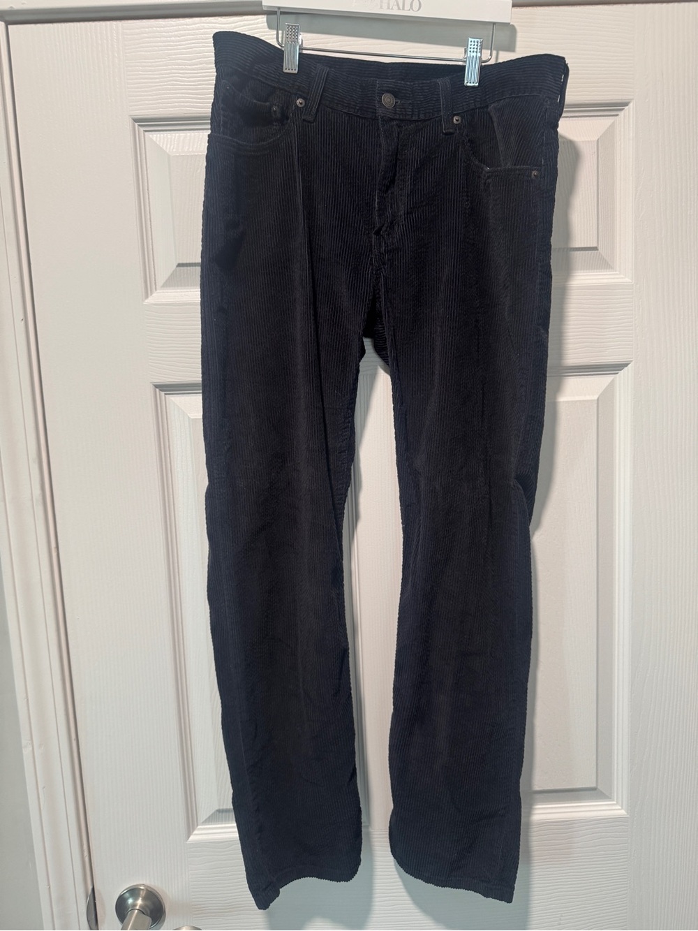 Levi's Women's Black Corduroy Jeans - Straight Leg